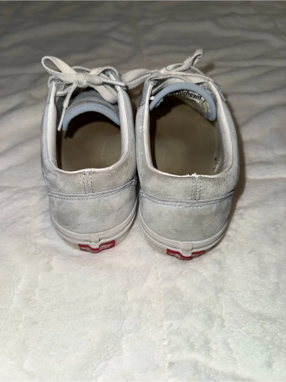 Vans low top